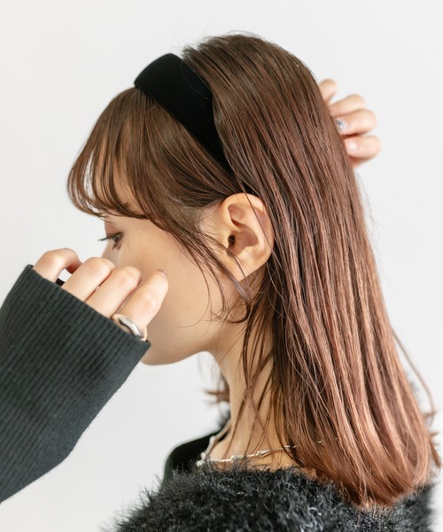 mystic（ミスティック）の「ベロアカチューシャ（カチューシャ・レディース・ブラック・ONE SIZE）」の3枚目の写真