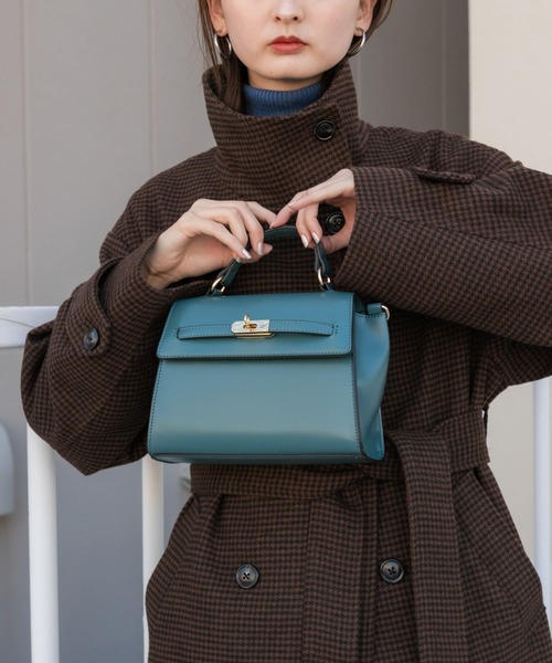 SENSE OF PLACE by URBAN RESEARCH(センスオブプレイスバイアーバンリサーチ)の「フェイクカナグショルダーバッグ(ショルダーバッグ・レディース・ブラック/ライトベージュ/グリーン・ONE)」の3枚目の写真