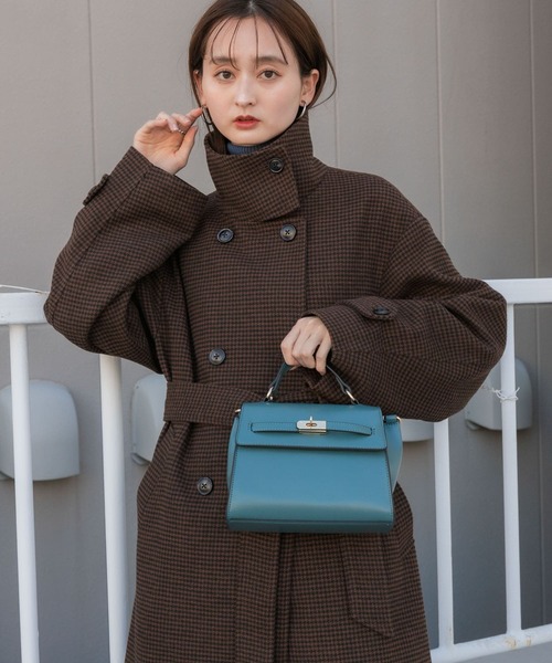 SENSE OF PLACE by URBAN RESEARCH(センスオブプレイスバイアーバンリサーチ)の「フェイクカナグショルダーバッグ(ショルダーバッグ・レディース・ブラック/ライトベージュ/グリーン・ONE)」の19枚目の写真