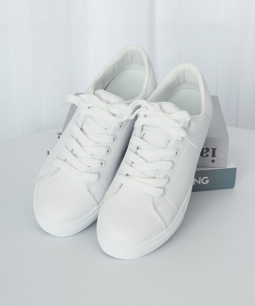 【軽量で快適】ALDO スニーカー シンプル オシャレ ストライプ 27.5cm ALDO(アルド) スニーカー(メンズ) - 海外通販のBUYMA