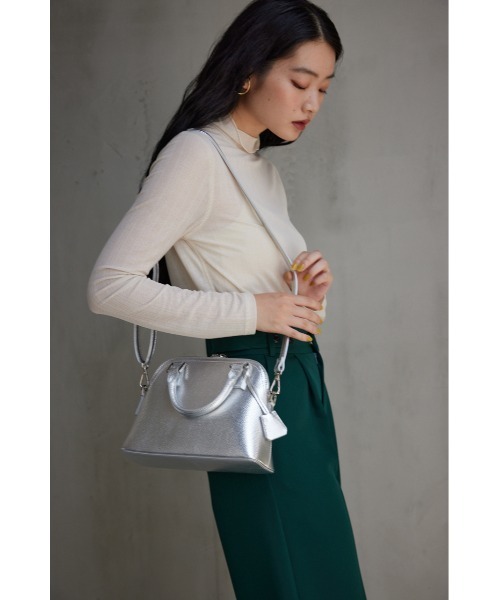 ダブルジッパーハンドバッグ