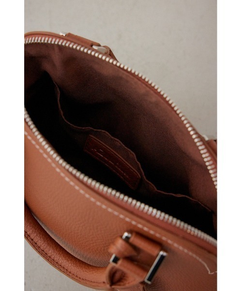 AZUL by moussy（アズールバイマウジー）の「ダブルジッパーハンドバッグ（ショルダーバッグ・レディース・アイボリー/ブラック/ブルー/グレー/シルバー/ブラウン/ベージュ/グリーン/グリーン系その他/ライトブルー・FREE）」の18枚目の写真