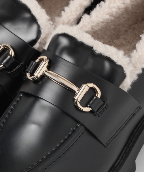 FOREVER 21(フォーエバー トゥエンティーワン)の「ボアビットローファー(その他シューズ・レディース・ブラック・23cm/23.5cm/22.5cm/24cm/25cm/24.5cm)」の7枚目の写真