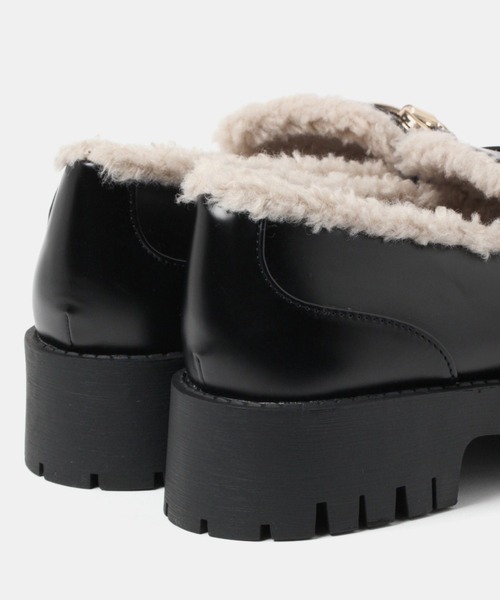 FOREVER 21(フォーエバー トゥエンティーワン)の「ボアビットローファー(その他シューズ・レディース・ブラック・23cm/23.5cm/22.5cm/24cm/25cm/24.5cm)」の8枚目の写真