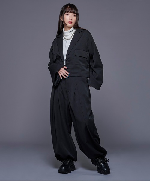 Ellno Loset（エルノロゼット）の「ベルト付き2wayタックパンツ/セットアップ対応（スラックス・メンズ・ブラック/チャコールグレー・SMALL/X-SMALL/LARGE/MEDIUM）」の16枚目の写真