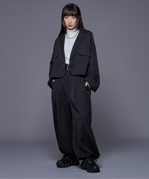 Ellno Loset（エルノロゼット）の「ベルト付き2wayタックパンツ/セットアップ対応（スラックス・メンズ・ブラック/チャコールグレー・SMALL/X-SMALL/LARGE/MEDIUM）」の17枚目の写真