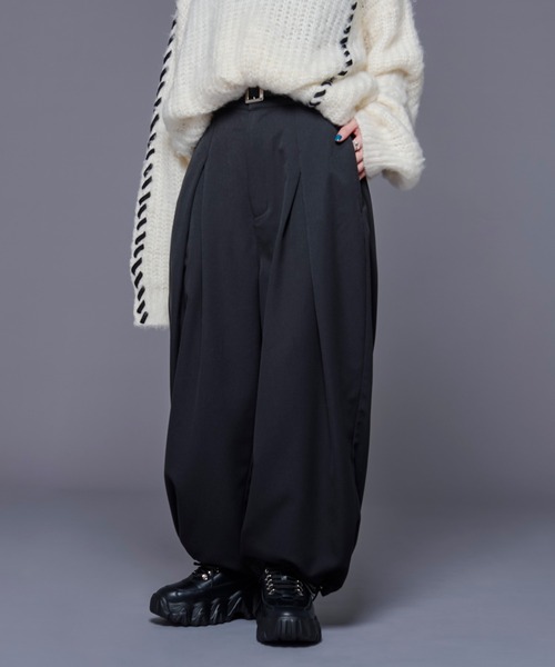 Ellno Loset（エルノロゼット）の「ベルト付き2wayタックパンツ/セットアップ対応（スラックス・メンズ・ブラック/チャコールグレー・SMALL/X-SMALL/LARGE/MEDIUM）」の20枚目の写真