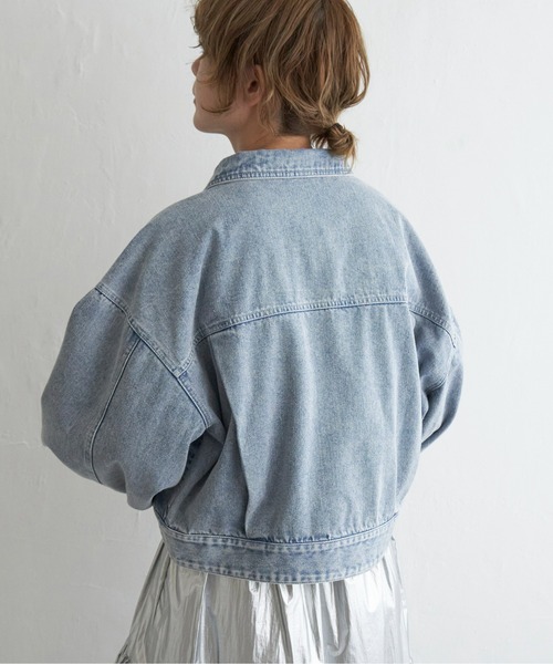 notch.(ノッチ)の「【 notch. by yui 】ボリュームスリーブデニムジャケット(デニムジャケット・レディース・スカイブルー/ネイビー・M)」の13枚目の写真
