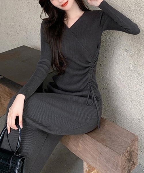 Miniministore(ミニミニストア)の「カシュクール リブニットワンピース 秋冬(ワンピース・レディース・ブラック/チャコールグレー・フリー)」の5枚目の写真