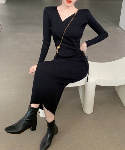 Miniministore(ミニミニストア)の「カシュクール リブニットワンピース 秋冬(ワンピース・レディース・ブラック/チャコールグレー・フリー)」の12枚目の写真