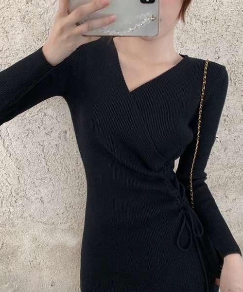 Miniministore(ミニミニストア)の「カシュクール リブニットワンピース 秋冬(ワンピース・レディース・ブラック/チャコールグレー・フリー)」の14枚目の写真