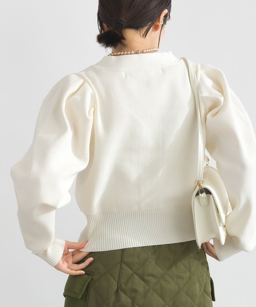 PICCIN PERLA（ピッチンペルラ）の「ハートボタンタックスリーブカーディガン（カーディガン/ボレロ・レディース・オフホワイト/ブラック/ピンク・M）」の6枚目の写真