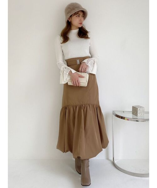 dazzlin（ダズリン）の「ヘムレースリブニットトップス（ニット/セーター・レディース・ブラック/オフホワイト/ベージュ/グレー/ピンク・FREE）」の16枚目の写真