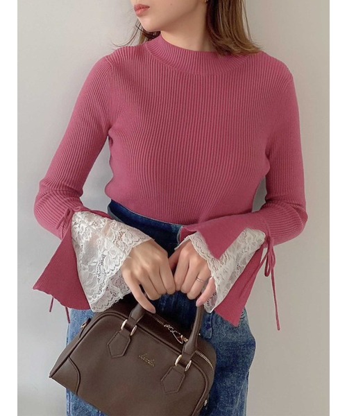 dazzlin（ダズリン）の「ヘムレースリブニットトップス（ニット/セーター・レディース・ブラック/オフホワイト/ベージュ/グレー/ピンク・FREE）」の5枚目の写真