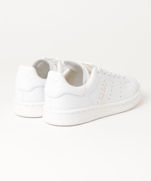 adidas（アディダス）の「adidas STAN SMITH  LUX アディダス スタンスミス LUX（スニーカー・メンズ・ホワイト・27.5cm/23cm/24.5cm/25cm/24cm/26cm/26.5cm/23.5cm/27cm/28cm/22.5cm）」の2枚目の写真