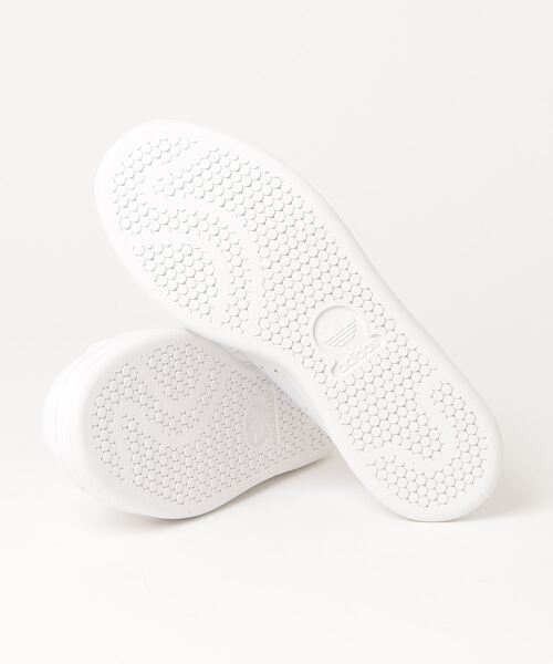 adidas（アディダス）の「adidas STAN SMITH  LUX アディダス スタンスミス LUX（スニーカー・メンズ・ホワイト・27.5cm/23cm/24.5cm/25cm/24cm/26cm/26.5cm/23.5cm/27cm/28cm/22.5cm）」の3枚目の写真