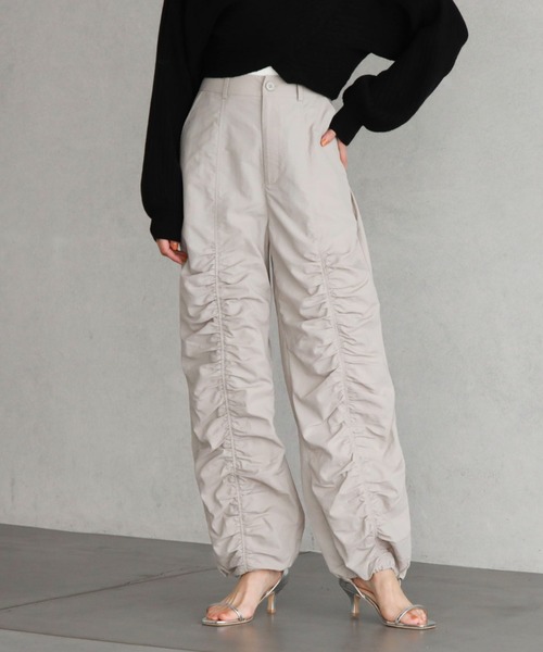 archives（アルシーヴ）の「ギャザーパラシュートパンツ（その他パンツ・レディース・アイボリー/ブラック/グレー・MEDIUM）」の14枚目の写真
