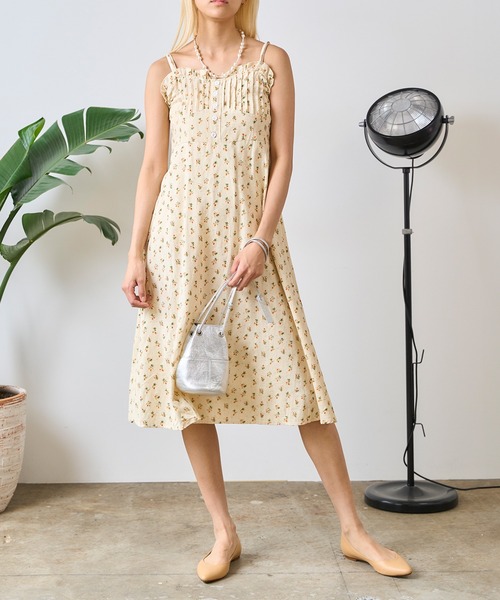 Chick(チック)の「Frill Flower Camisole Dress / フリル花柄キャミワンピース(ワンピース・レディース・イエロー・S/M)」の9枚目の写真