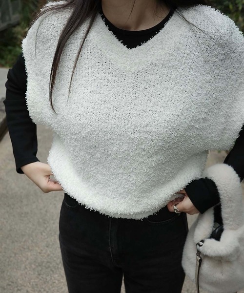 CE'E_SE'E（シーシー）の「Vネックスラブニットベスト（ベスト