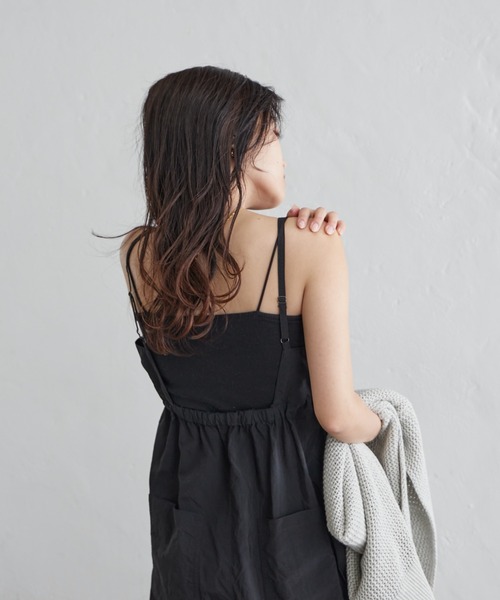 Franklin Climbing(フランクリンクライミング)の「【Retreat】ギャザーカーゴサロペット《UVカット・撥水》(サロペット/オーバーオール・レディース・ブラック/ベージュ・ONE SIZE)」の9枚目の写真