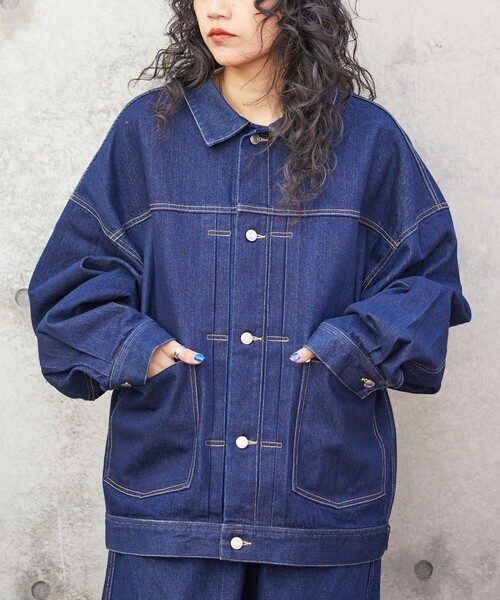 PUBLUX（パブリュクス）の「PUBLUX/パブリュクス ワイドビッグデニムジャケット/デニム/セットアップ対応(限定展開)（デニムジャケット・メンズ・ブルー/チャコールグレー/ブラック・SMALL/MEDIUM/LARGE）」の21枚目の写真