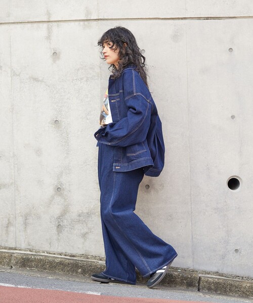 PUBLUX（パブリュクス）の「PUBLUX/パブリュクス ワイドビッグデニムジャケット/デニム/セットアップ対応(限定展開)（デニムジャケット・メンズ・ブルー/チャコールグレー/ブラック・SMALL/MEDIUM/LARGE）」の22枚目の写真