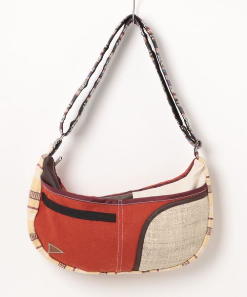 チャイハネ(チャイハネ)の「【チャイハネ】パチルショルダーバッグ(ショルダーバッグ・レディース・オレンジ/グリーン/ブラック・FREE)」の1枚目の写真