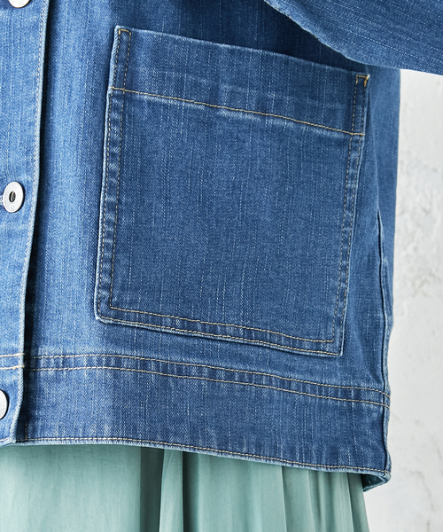 Petit Honfleur（プチオンフルール）の「ノーカラーデニムジャケット（デニムジャケット・レディース・ネイビー/ブルー・9号/11号/13号）」の9枚目の写真