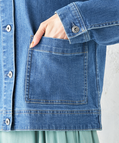 Petit Honfleur（プチオンフルール）の「ノーカラーデニムジャケット（デニムジャケット・レディース・ネイビー/ブルー・9号/11号/13号）」の10枚目の写真