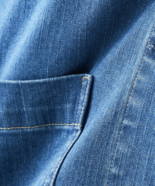 Petit Honfleur（プチオンフルール）の「ノーカラーデニムジャケット（デニムジャケット・レディース・ネイビー/ブルー・9号/11号/13号）」の13枚目の写真