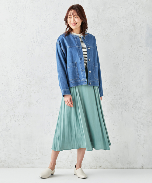 Petit Honfleur（プチオンフルール）の「ノーカラーデニムジャケット（デニムジャケット・レディース・ネイビー/ブルー・9号/11号/13号）」の14枚目の写真