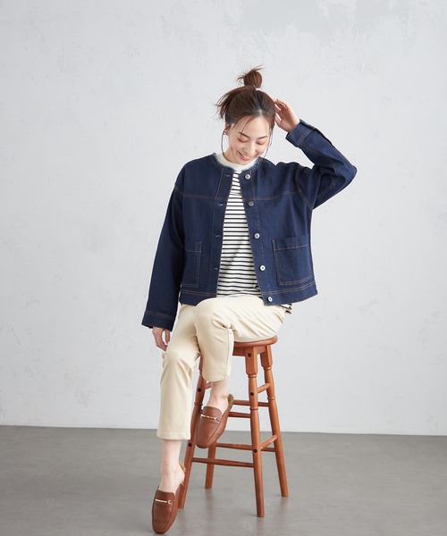 Petit Honfleur（プチオンフルール）の「ノーカラーデニムジャケット（デニムジャケット・レディース・ネイビー/ブルー・9号/11号/13号）」の18枚目の写真