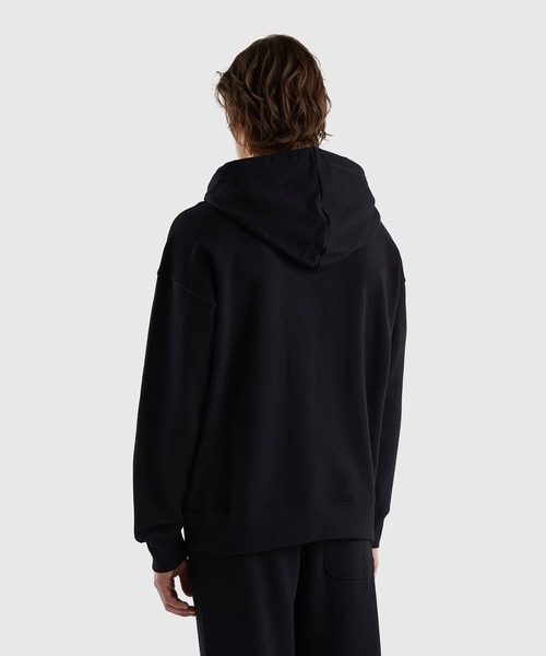 BENETTON (UNITED COLORS OF BENETTON)（ベネトンユナイテッドカラーズオブベネトン）の「フルジップアップパーカー（パーカー・メンズ・ブラック・LARGE/SMALL/MEDIUM）」の3枚目の写真