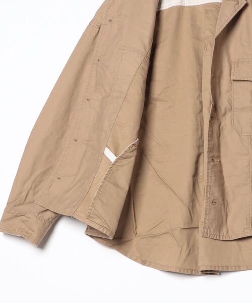 D.M.G.（ドミンゴ）の「[D.M.G. / ディーエムジー] テンセルバックサテン ファティーグジャケット（その他アウター・レディース・オリーブ/ベージュ・FREE）」の6枚目の写真