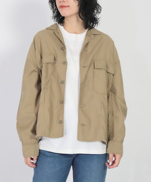 D.M.G.（ドミンゴ）の「[D.M.G. / ディーエムジー] テンセルバックサテン ファティーグジャケット（その他アウター・レディース・オリーブ/ベージュ・FREE）」の2枚目の写真