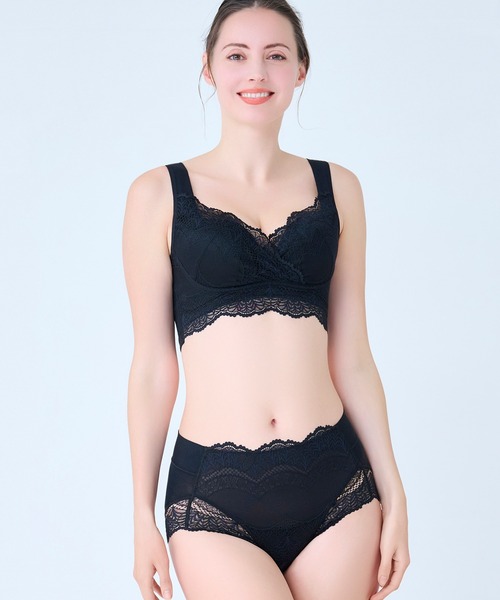 BRADELIS NEWYORK(ブラデリスニューヨーク)の「レーシィオールインワンスタイルショーツ ブラデリス(ショーツ・レディース・ライトグリーン/ライラック/ブラック/オフホワイト/ダークカーキ・S/M/L/LL)」の19枚目の写真