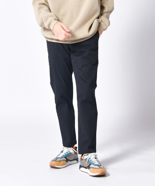 En serio TOKYO(エンソリオトーキョー)の「ストレッチチノパンツ(チノパンツ・メンズ・ベージュ系その他/ブラック系その他/ホワイト系その他/ホワイト/ブラック/ベージュ/レッド系その他/レッド/グレー/チャコールグレー/グレー系その他/オリーブ/グレー系その他2/グリーン系その他/ネイビー/ブルー系その他・3/2/5/4/XX-LARGE/X-LARGE/LARGE/MEDIUM/SMALL/1)」の3枚目の写真