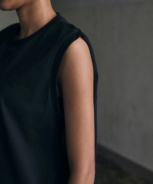 CALLNE（カルネ）の「【CALLNE】Cotton Basic Sleeveless Tee/コットン ベーシック ノースリーブT （抗菌＆防臭）（Tシャツ/カットソー・メンズ・ホワイト/ブラック・M/L）」の6枚目の写真