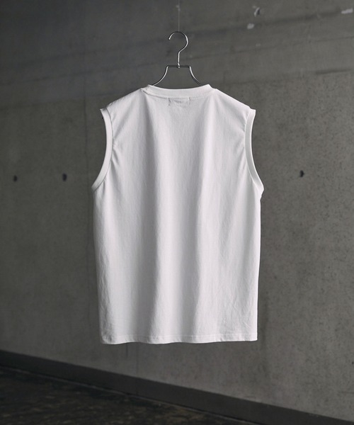 CALLNE（カルネ）の「【CALLNE】Cotton Basic Sleeveless Tee/コットン ベーシック ノースリーブT （抗菌＆防臭）（Tシャツ/カットソー・メンズ・ホワイト/ブラック・M/L）」の9枚目の写真