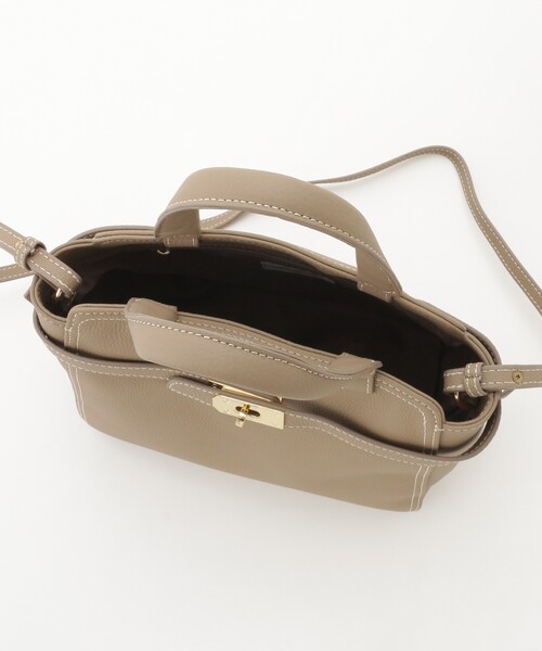&Bridge（アンドブリッジ）の「cachellier(カシェリエ） ショルダー付きトートバッグ（BE）（トートバッグ・レディース・ベージュ・99）」の4枚目の写真