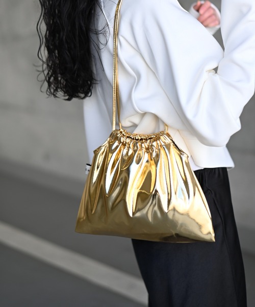 Marient（マリエント）の「Shiny Drawstring Bag（ショルダーバッグ・レディース・ピンク/シルバー/ゴールド・FREE）」の6枚目の写真