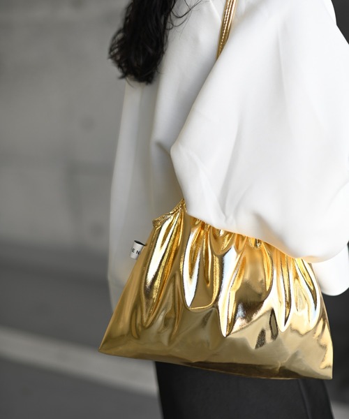 Marient（マリエント）の「Shiny Drawstring Bag（ショルダーバッグ・レディース・ピンク/シルバー/ゴールド・FREE）」の7枚目の写真
