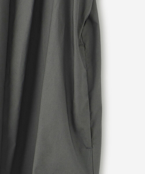 HAVERSACK（ハバーザック）の「HAVERSACK | 〈別注〉半袖シャツワンピース WOMEN（ワンピース・レディース・ブラック/チャコール・1）」の12枚目の写真