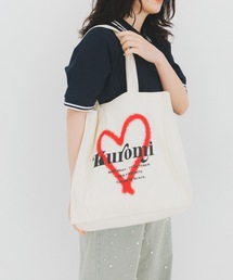 nemne store（ネンネストア）の「【nemne store × My Melody & Kuromiコラボアイテム 】ハートモチーフキャンバストートバッグ（トートバッグ）」