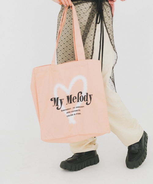 nemne store(ネンネストア)の「【nemne store × My Melody & Kuromiコラボアイテム 】ハートモチーフキャンバストートバッグ(トートバッグ・レディース・ブラック/アイボリー系2/アイボリー系1/ピンク・フリー)」の1枚目の写真