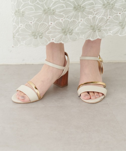 natural couture（ナチュラルクチュール）の「ウッドヒールサンダル（その他シューズ・レディース・アイボリー/ブラック/グレイッシュベージュ・LARGE/MEDIUM）」の7枚目の写真