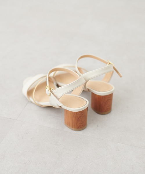 natural couture（ナチュラルクチュール）の「ウッドヒールサンダル（その他シューズ・レディース・アイボリー/ブラック/グレイッシュベージュ・LARGE/MEDIUM）」の13枚目の写真