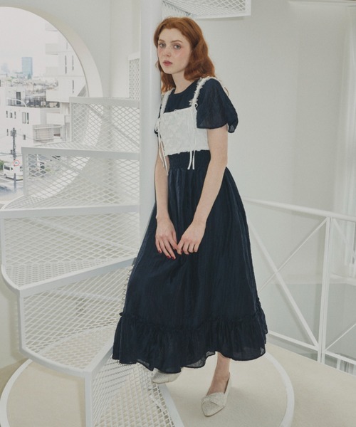 idem(イデム)の「rose flower tulle bustier/フラワーレースビスチェ(ベスト・レディース・ホワイト/ブラック・FREE)」の15枚目の写真