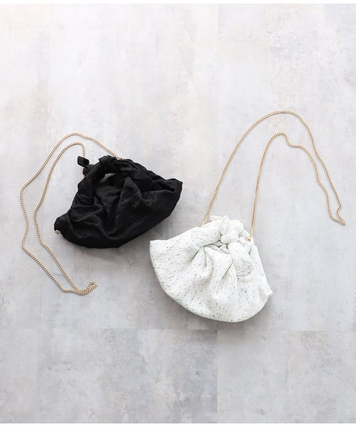 VERMEIL par iena（ヴェルメイユパーイエナ）の「PAPYRUS (パピルス) Candy wrapper handbag Small PP245-0129（ハンドバッグ・レディース・ブラック・FREE）」の4枚目の写真