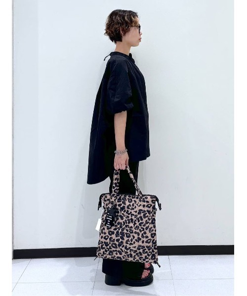 HEREIAM(ヘレイアム)の「【HEREIAM】360°ストレッチ/サークルストレッチベルパンツ(その他パンツ・レディース・ブラック・MEDIUM/SMALL)」の16枚目の写真